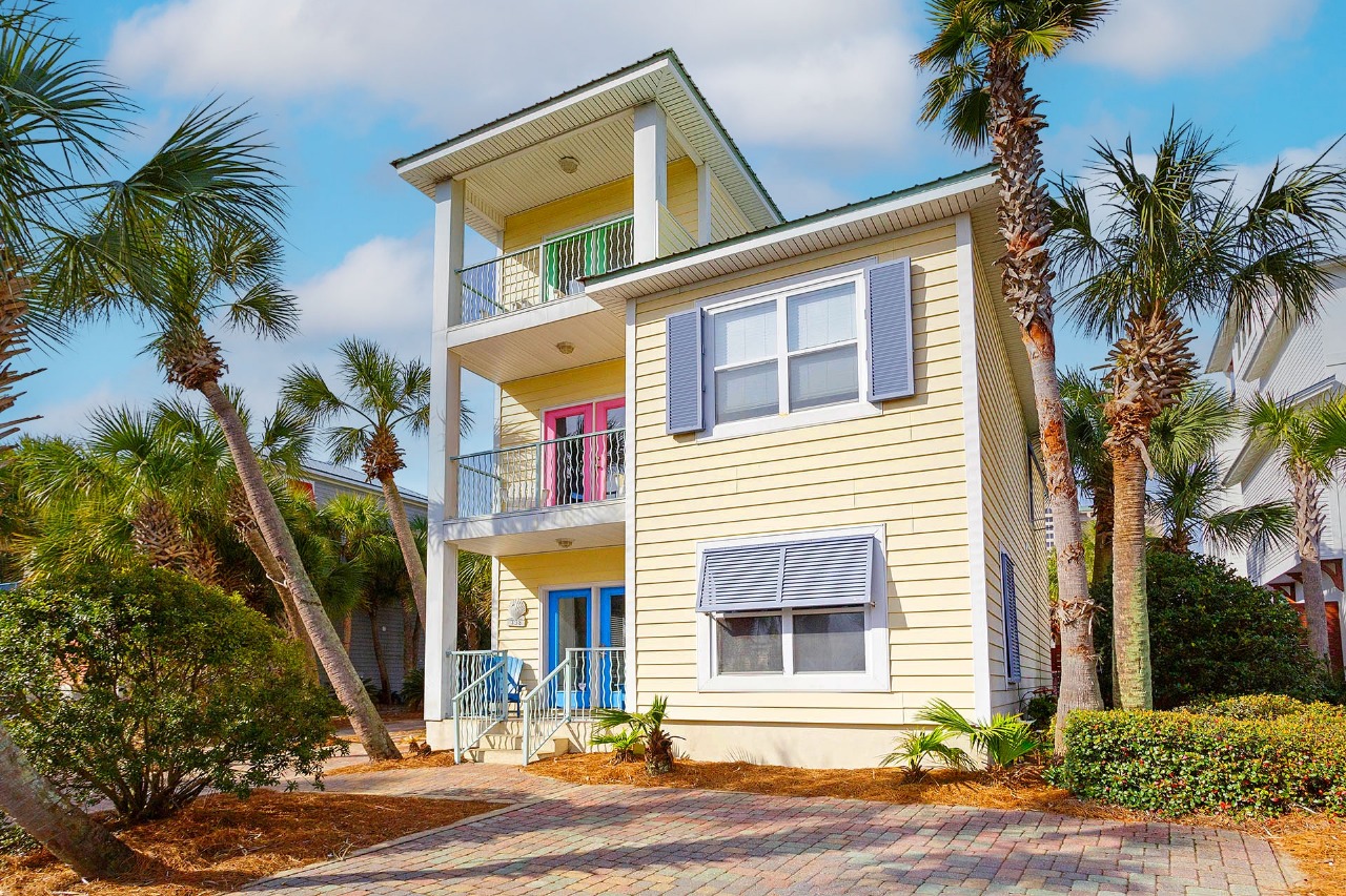 Live, Relax, and Thrive at Coastal Cabana EC