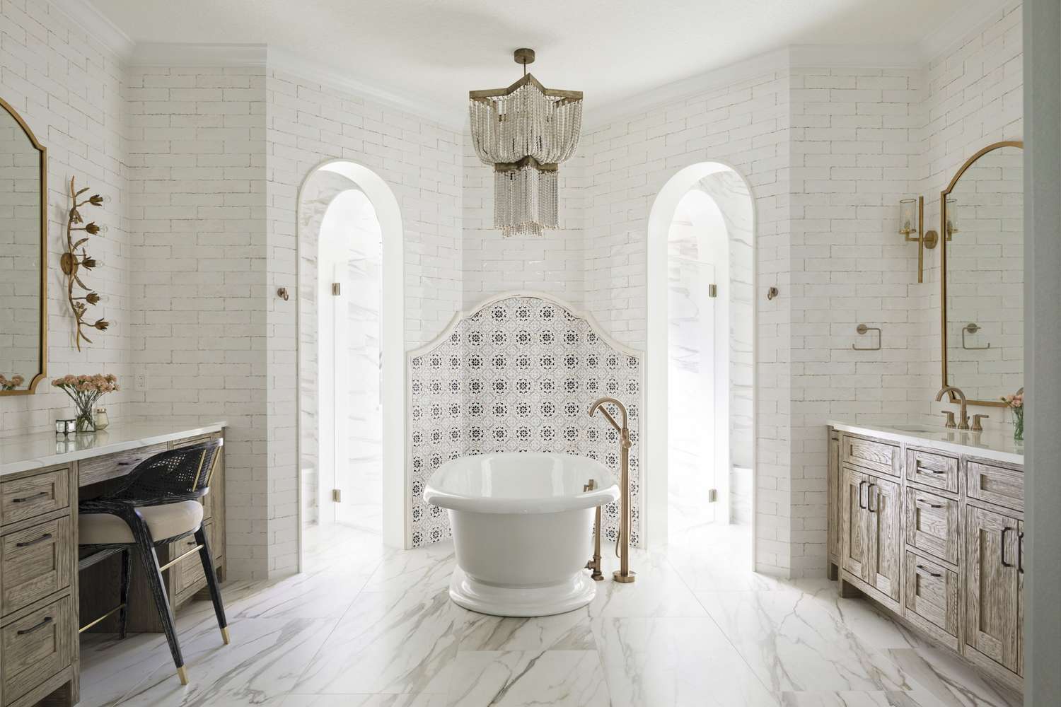 Elegant Bathrooms: Luxury Products to Elevate Your Space