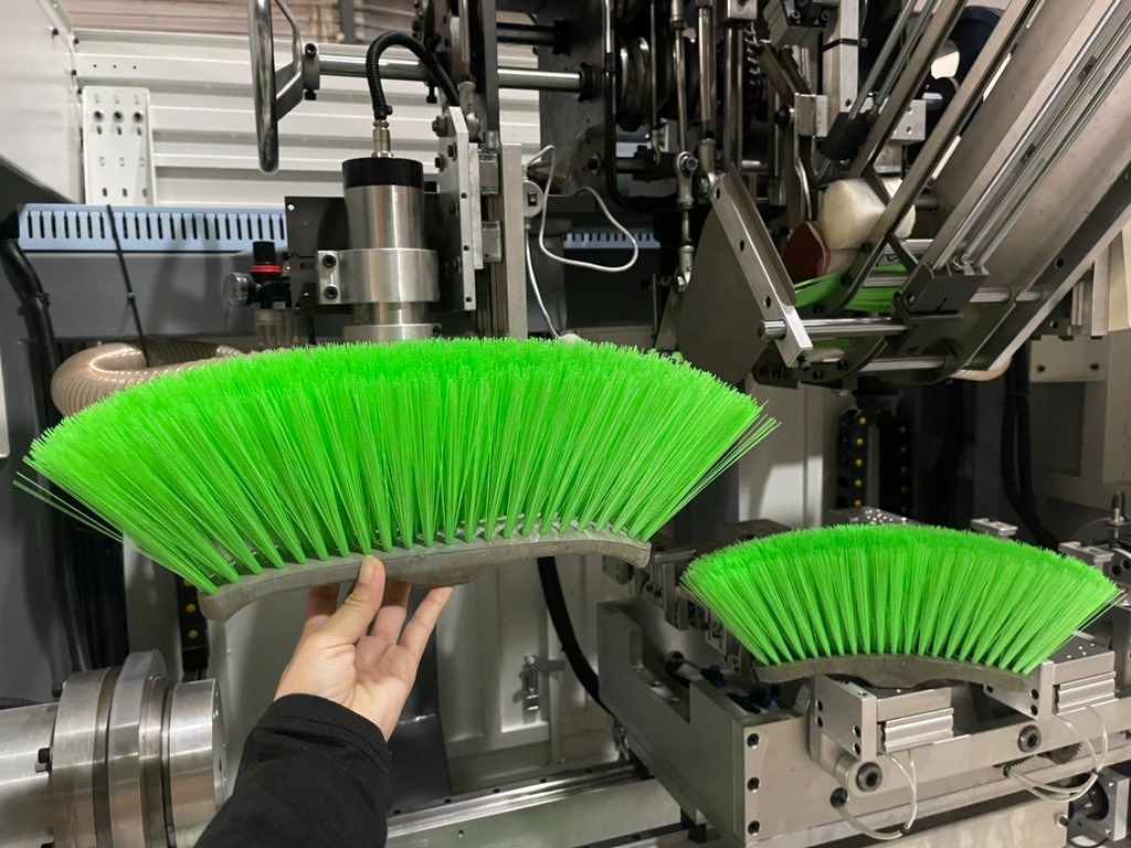 Innovative Brush Machine Manufacturer for Modern Industrial.