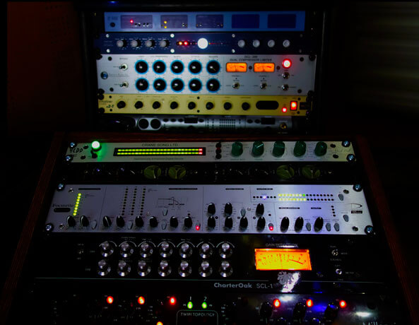 Online mastering Using Premium Analog and Digital Equipment