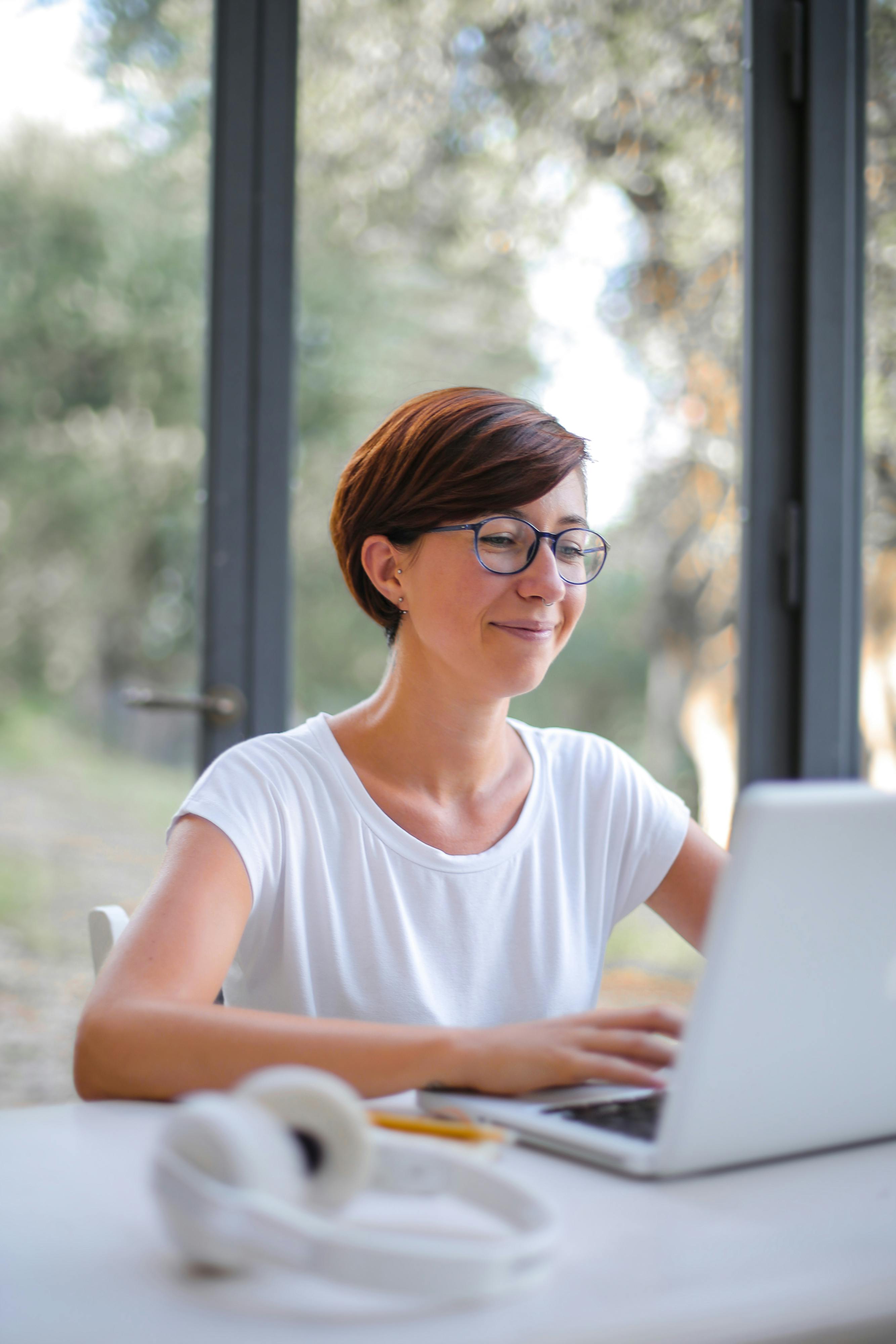 How a Social Media Panel Can Help You Gain Followers Fast