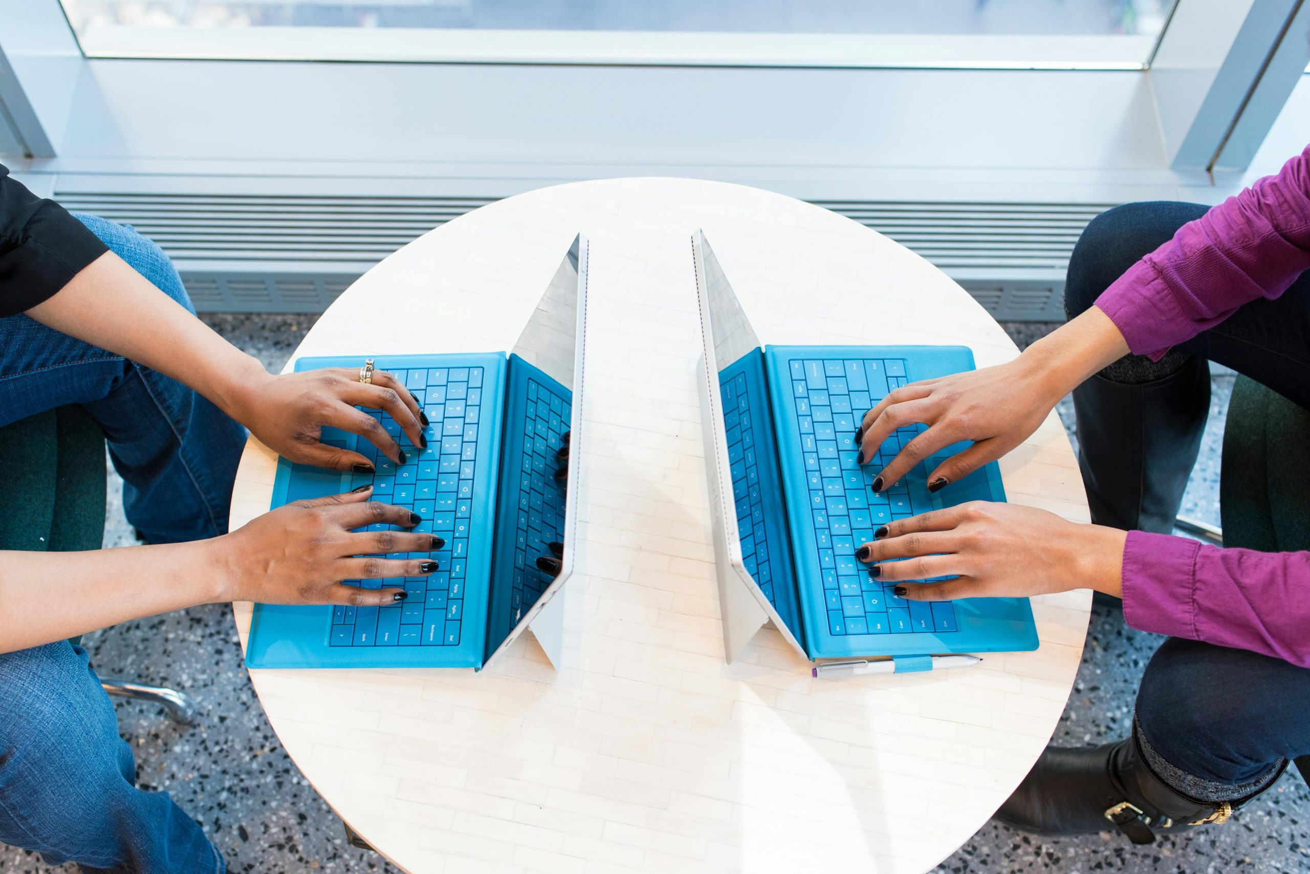 Why Students Prefer to Hire Nursing Dissertation Writer
